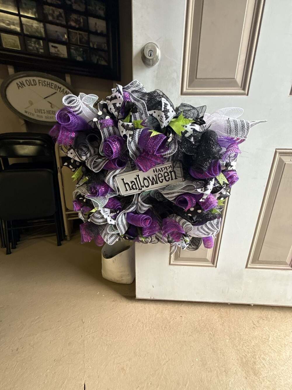 Handmade Deco Mesh Happy Halloween Wreath Purple Black 23 x 23 Inches